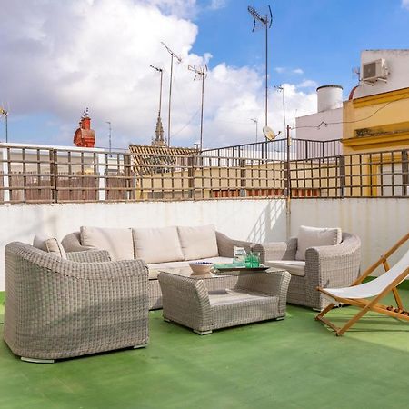 Champion Duplex Terrace And Garage Old Town 6 Pax Apartment Sevilla Bagian luar foto