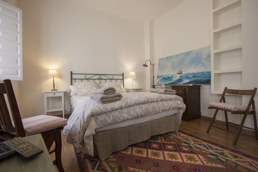Champion Duplex Terrace And Garage Old Town 6 Pax Apartment Sevilla Bagian luar foto