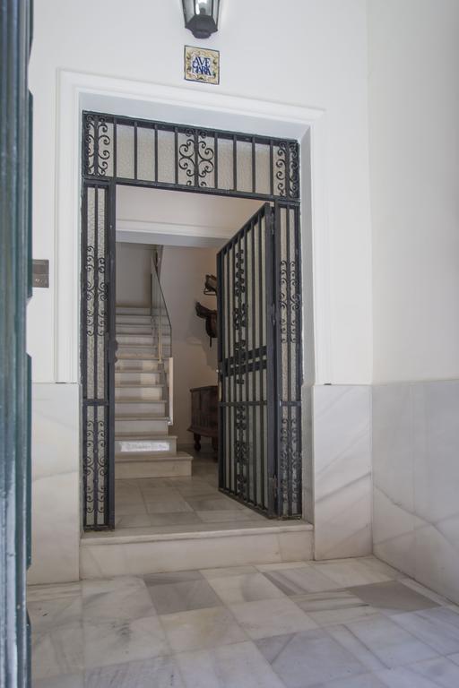 Champion Duplex Terrace And Garage Old Town 6 Pax Apartment Sevilla Bagian luar foto