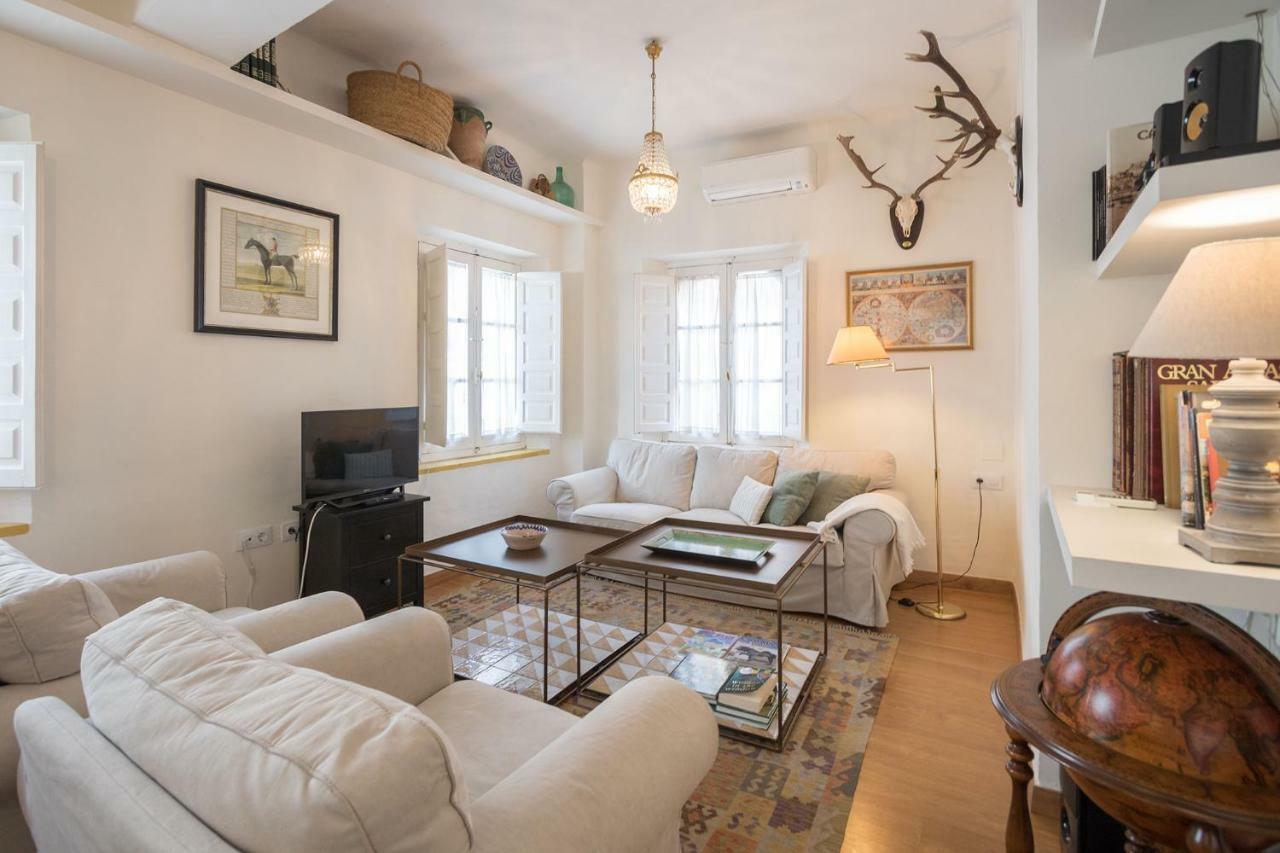 Champion Duplex Terrace And Garage Old Town 6 Pax Apartment Sevilla Bagian luar foto